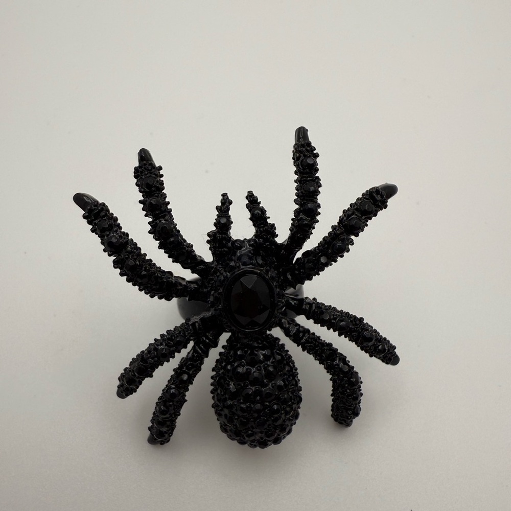 Black Spider Ring Size 8 Rhinestone Studded Halloween Goth Costume Jewelry